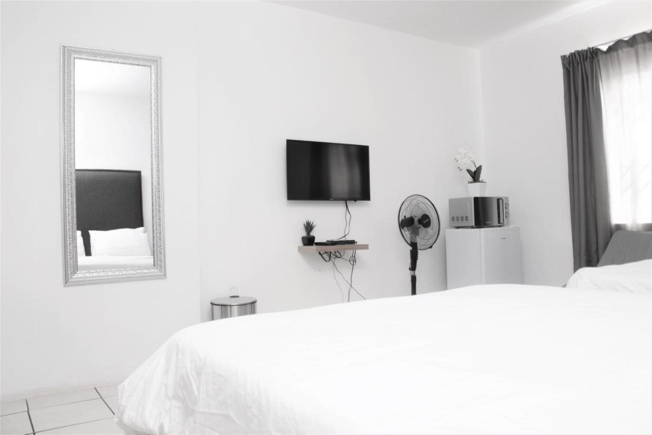 Cosmo Sleepover Roodepoort Dış mekan fotoğraf