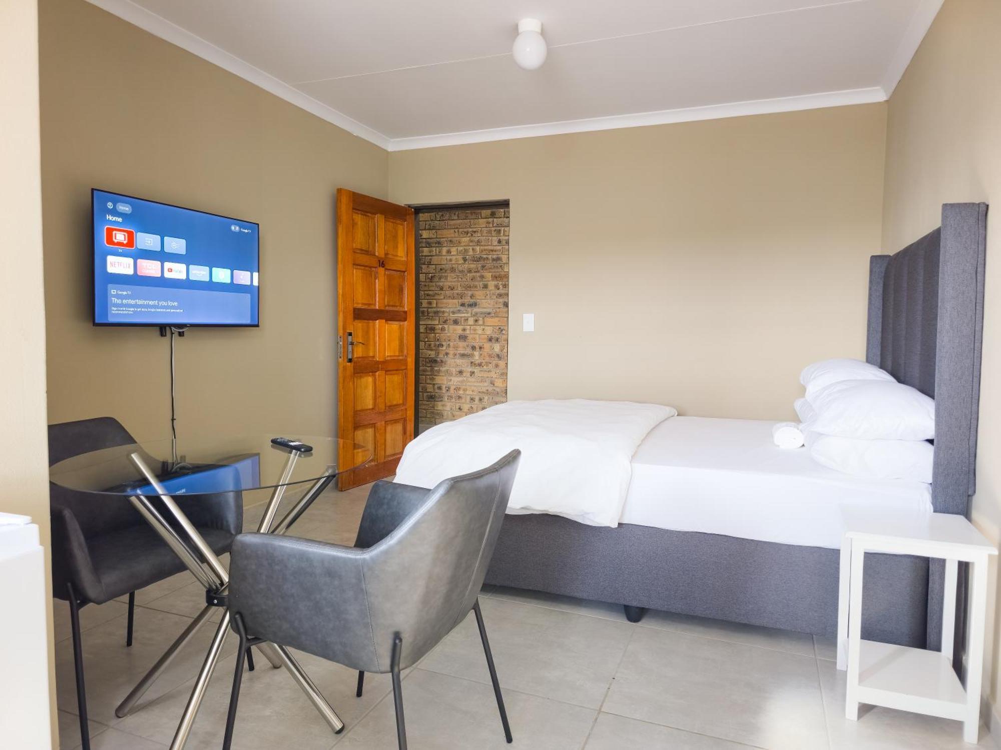 Cosmo Sleepover Roodepoort Dış mekan fotoğraf